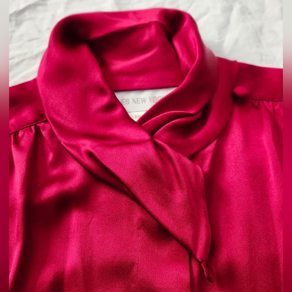 Jones New York 100% Silk Red Long Sleeve Shirt, Button Down Silk Blouse, Size 14 - Picture 3 of 12
